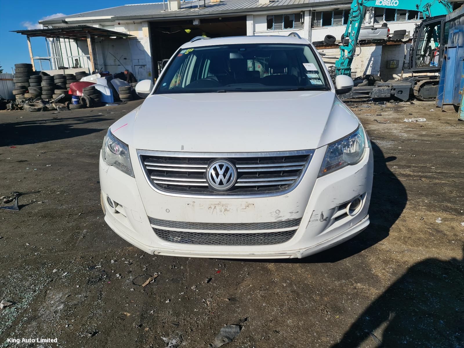 Azraa - VOLKSWAGEN TIGUAN 2011 Front Bumper