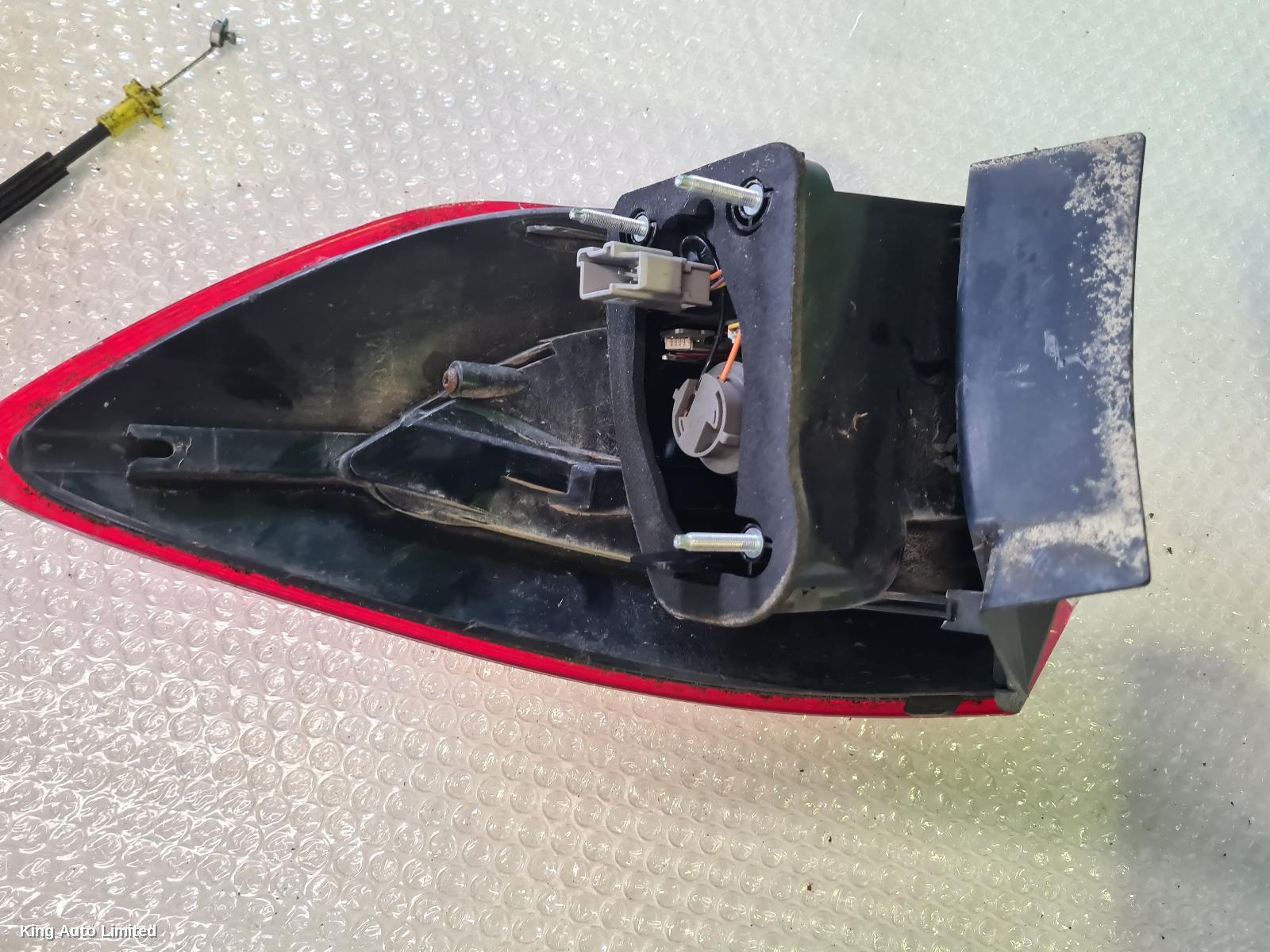 Ford MONDEO 2013 Left Taillight thumbnail 3