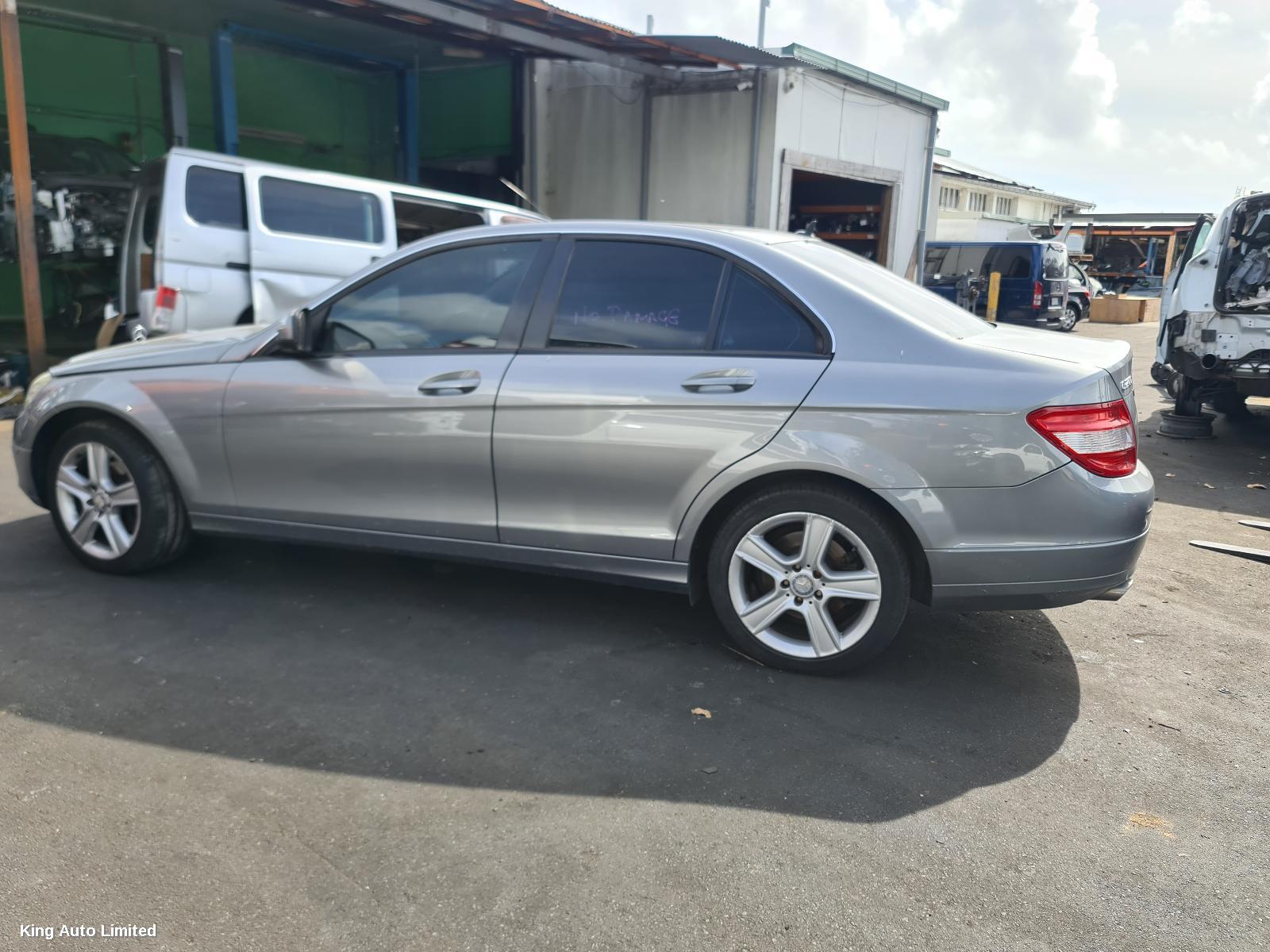 Mercedes-Benz C CLASS 2007 Bootlid/Tailgate thumbnail 3