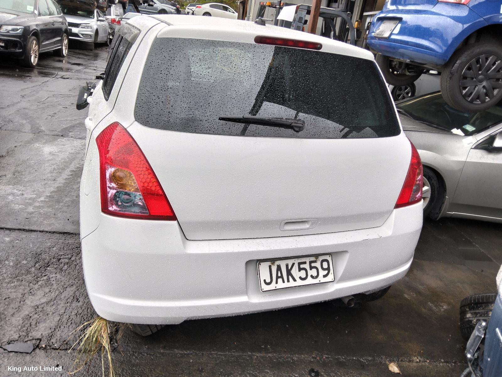 Suzuki SWIFT 2008 Bootlid/Tailgate thumbnail 2