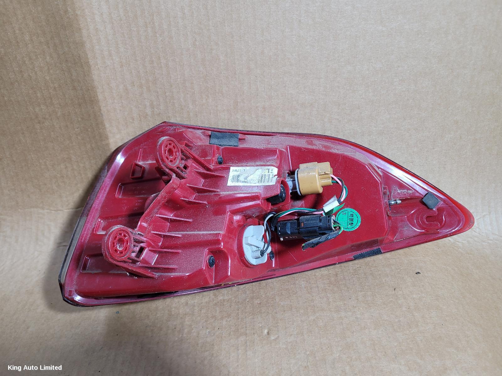 Hyundai TUCSON 2015 Left Taillight thumbnail 3