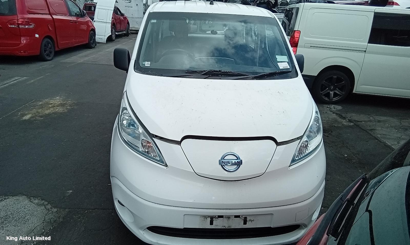 Azraa - NISSAN NV200 (NZ ONLY) 2014 Washer Bottle