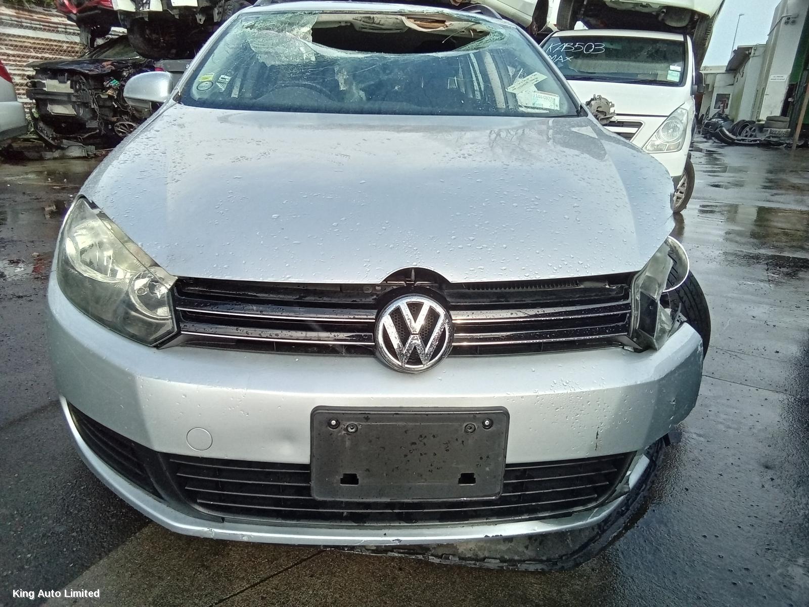Volkswagen GOLF 2011 Left Taillight thumbnail 2