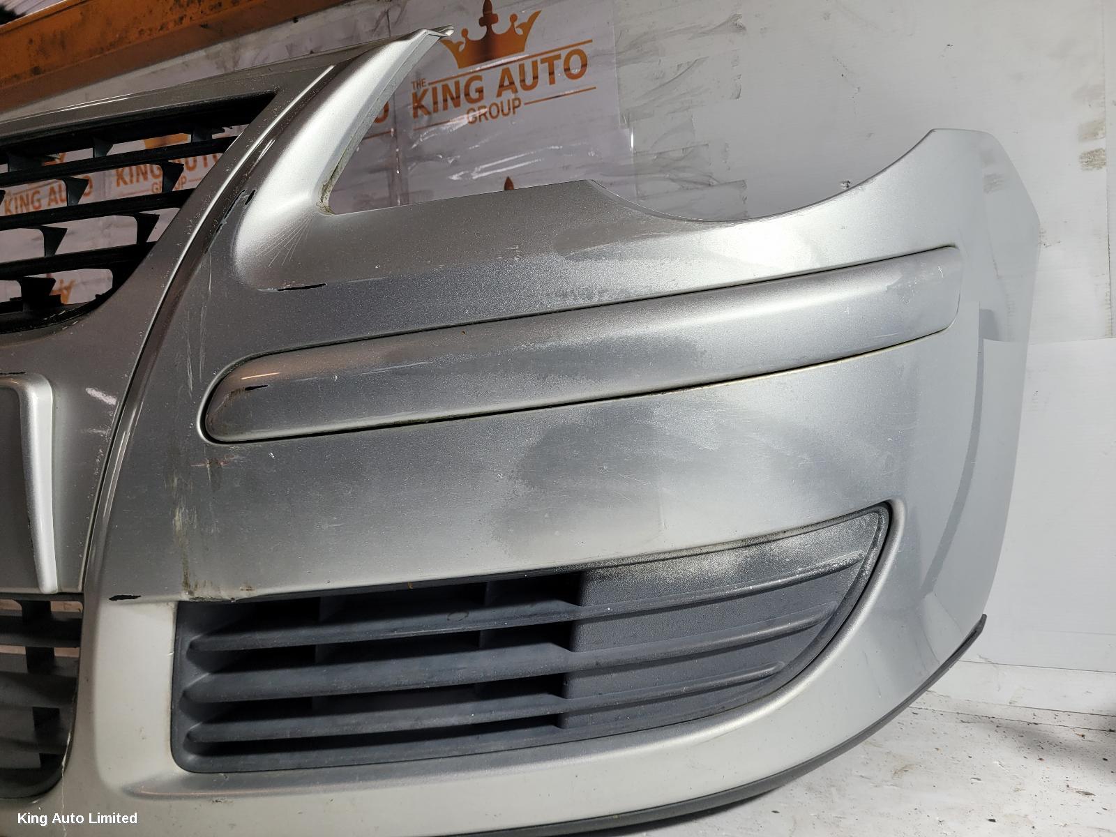 Volkswagen POLO 2008 Front Bumper thumbnail 3