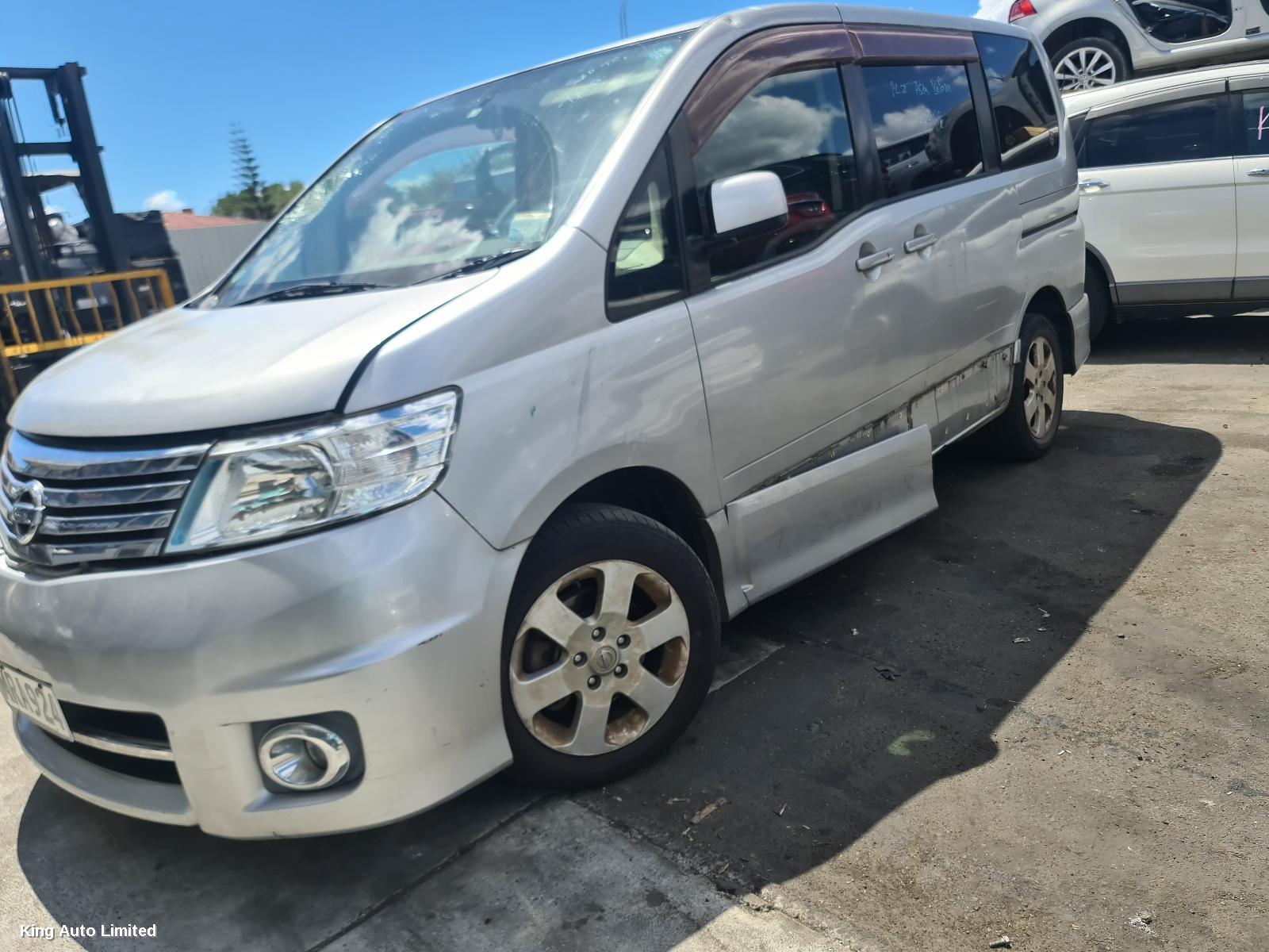 Nissan SERENA 2007 Left Headlamp thumbnail 2