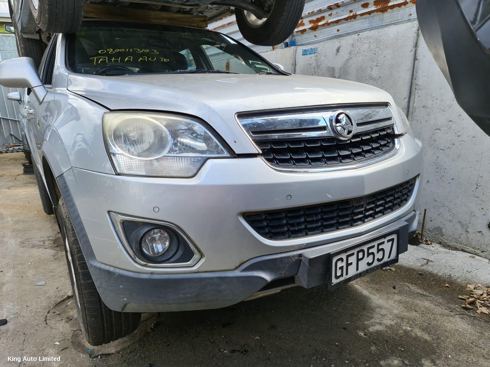 Holden CAPTIVA 2012 Left Guard thumbnail 1