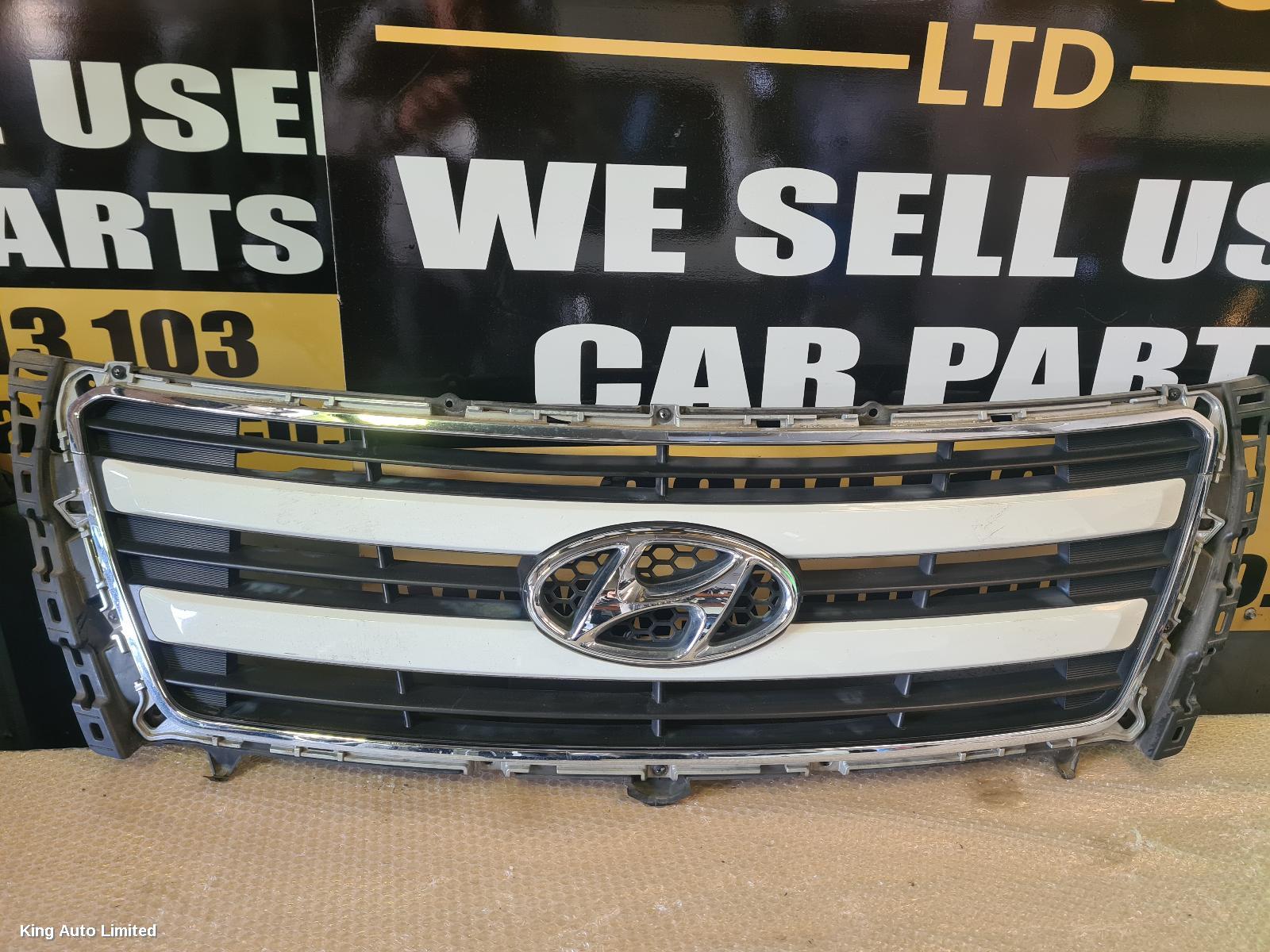 Azraa - HYUNDAI ILOAD/IMAX 2016 Grille