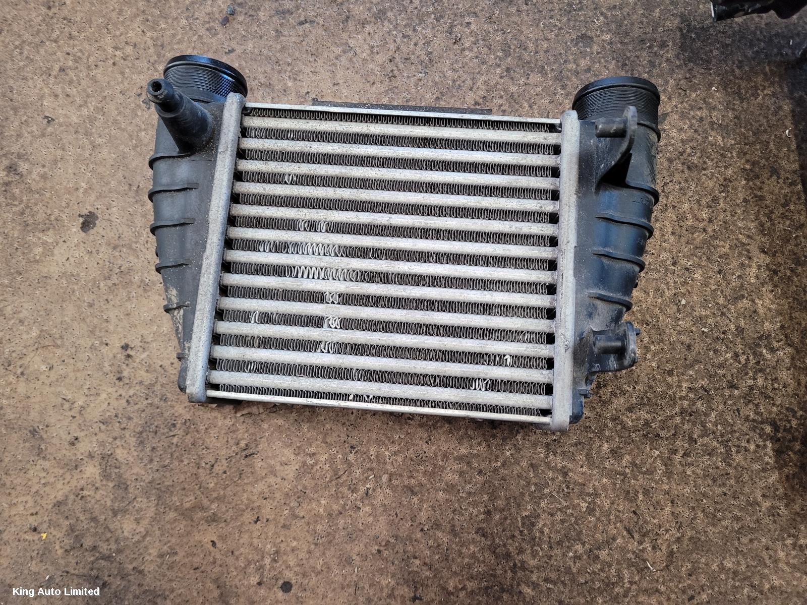 Azraa - AUDI A4 2007 Intercooler