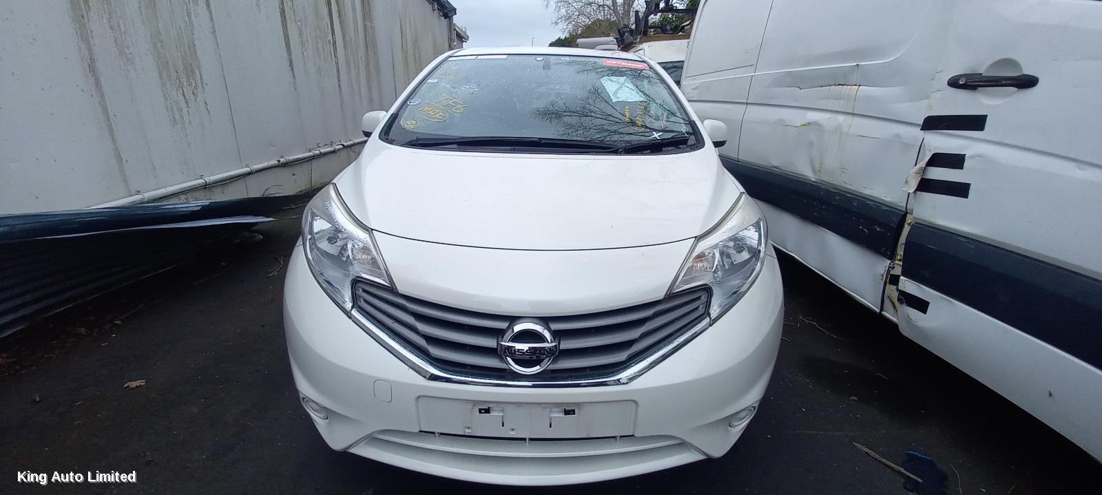 Nissan NOTE 2013 Left Headlamp thumbnail 1