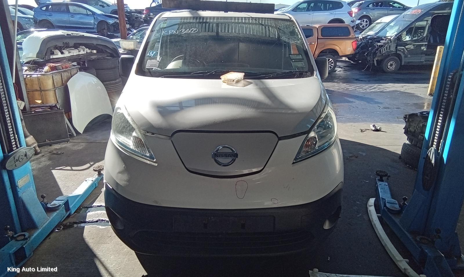 NISSAN NV200 (NZ ONLY) 2014 Right Taillight thumbnail 1