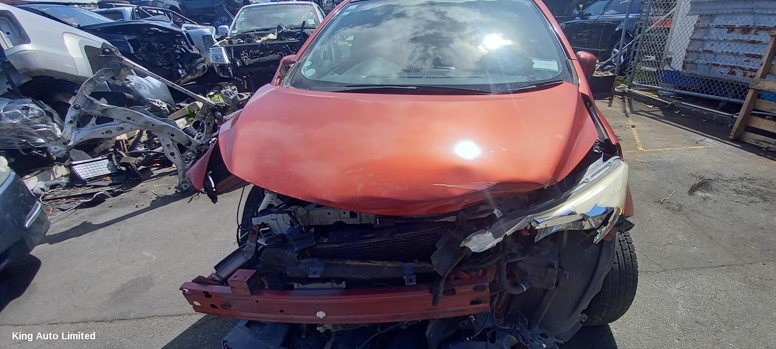 Nissan NOTE 2013 Right Taillight thumbnail 2