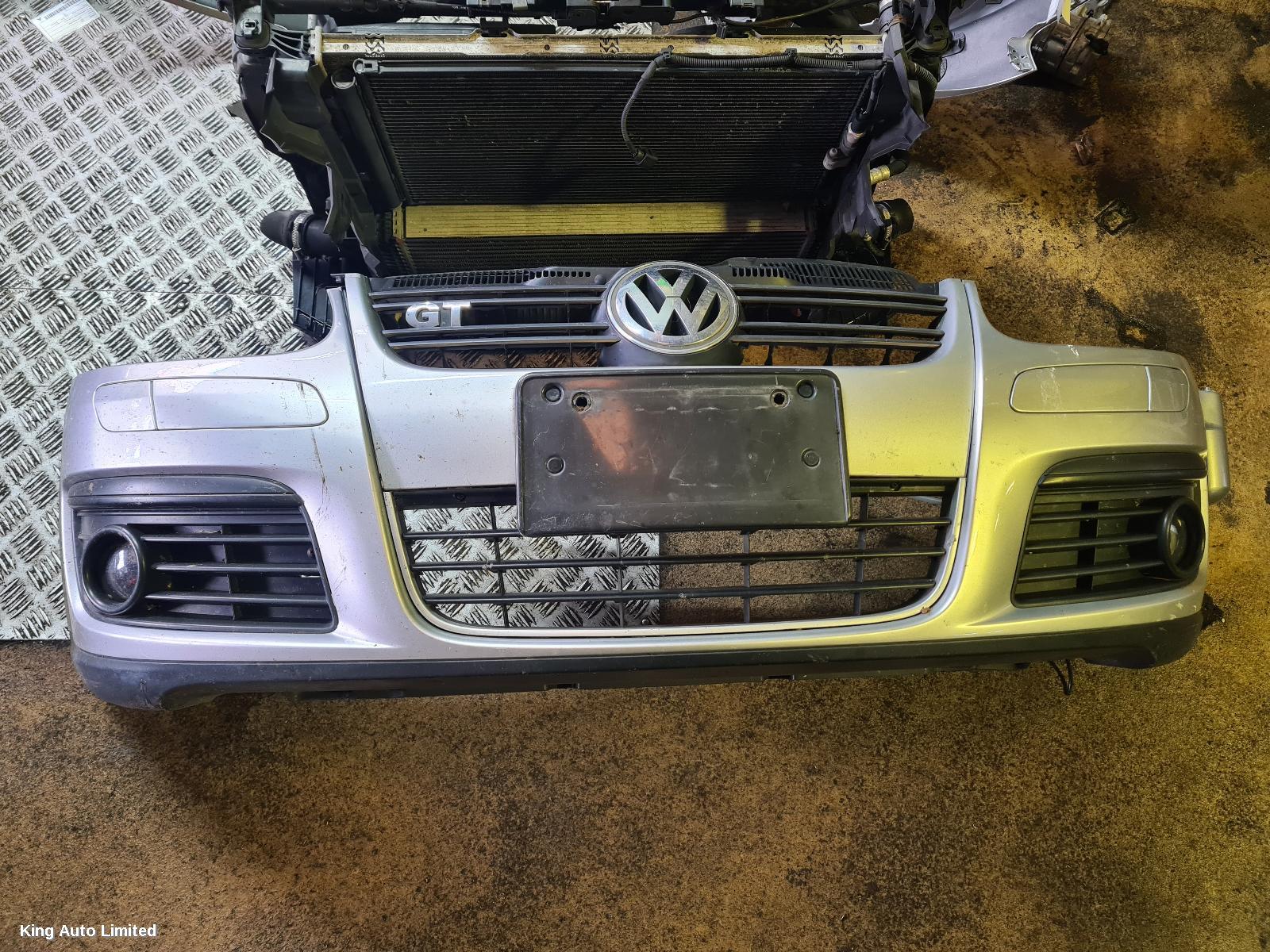 VOLKSWAGEN GOLF 2007 Front Bumper thumbnail 1